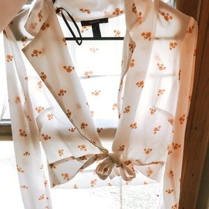 Floral front tie cropped blouse